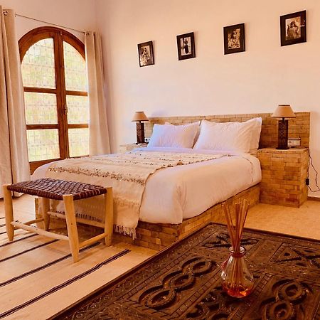 Kasbah Isfoula And Spa Ait Benhaddou Phòng bức ảnh