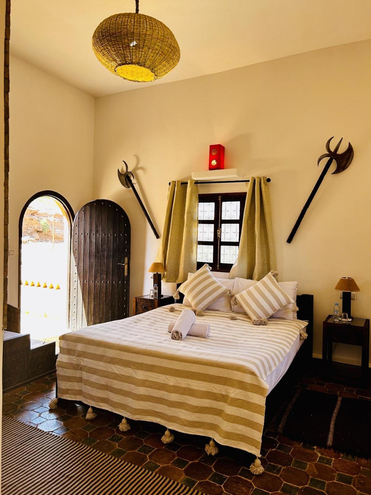 Kasbah Isfoula And Spa Ait Benhaddou Phòng bức ảnh