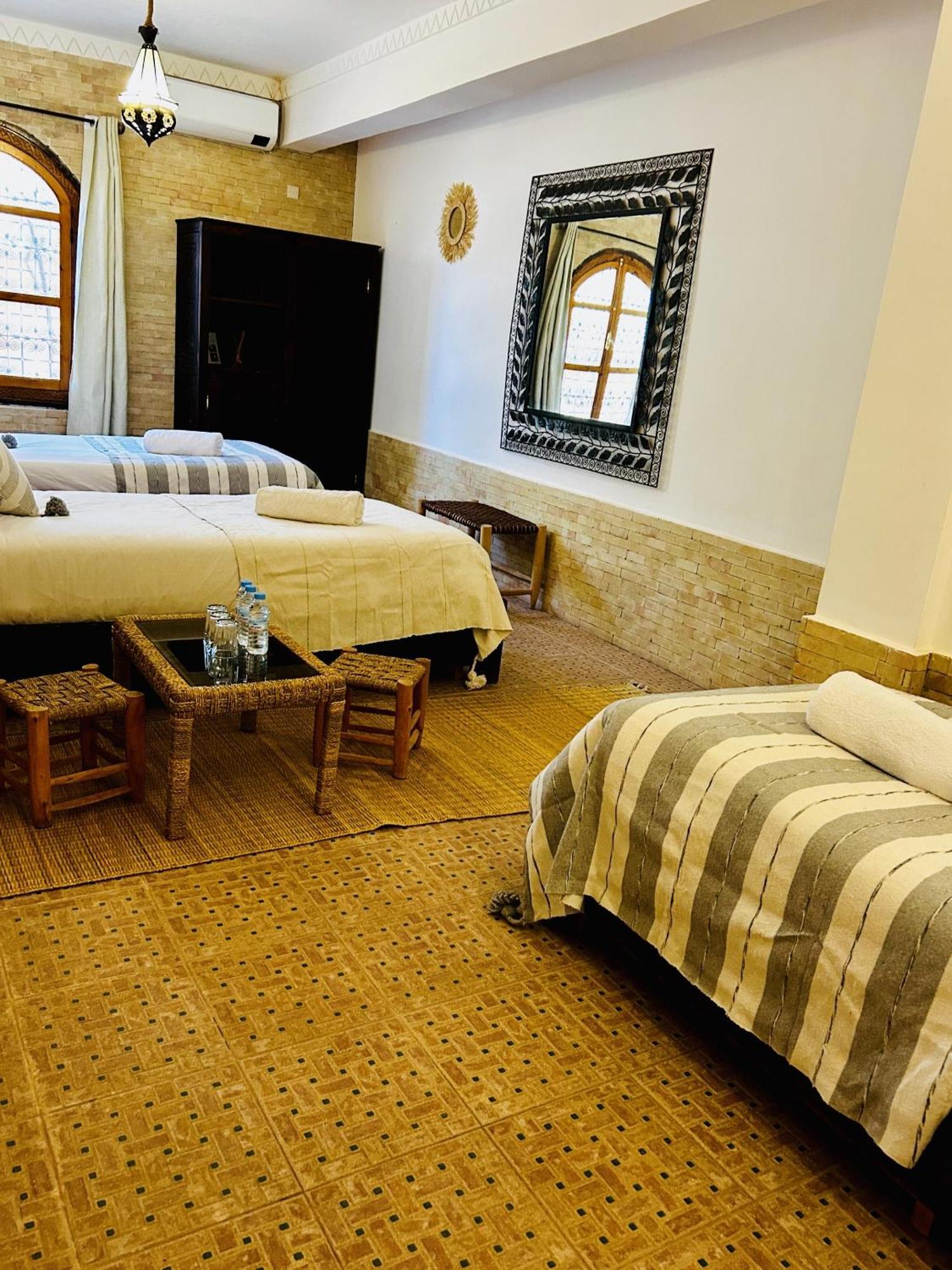 Kasbah Isfoula And Spa Ait Benhaddou Phòng bức ảnh